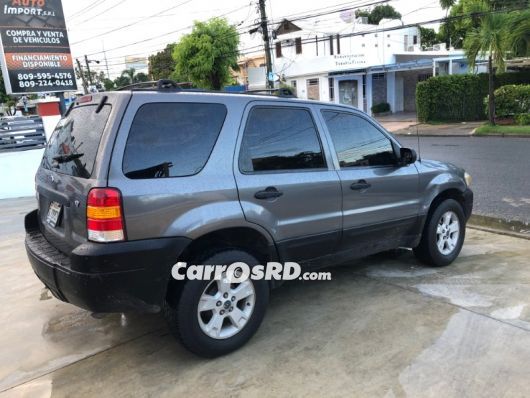 Ford Escape Jeepeta en venta