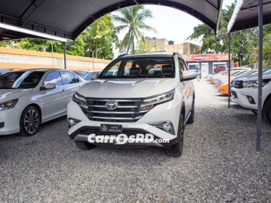 Toyota Rush Jeepeta en venta