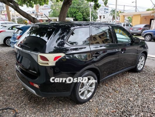 Mitsubishi Outlander Jeepeta en venta