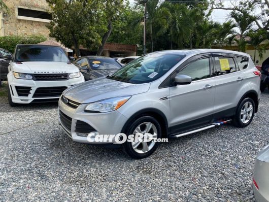 Ford Escape Jeepeta en venta