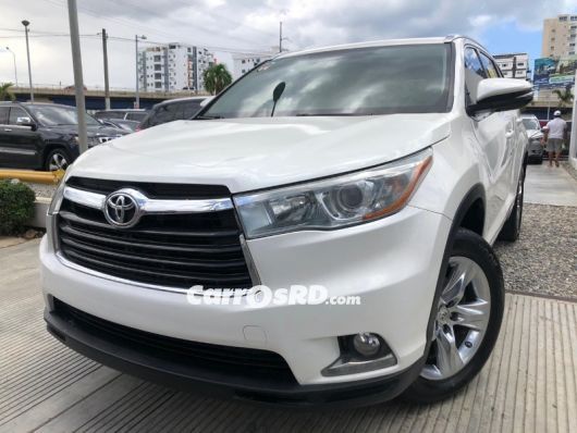 Toyota Highlander Jeepeta en venta