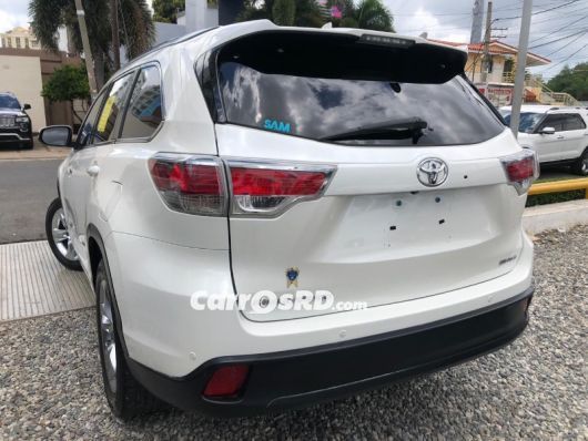 Toyota Highlander Jeepeta en venta