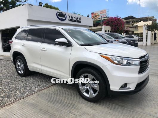 Toyota Highlander Jeepeta en venta