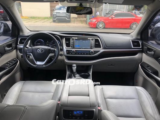 Toyota Highlander Jeepeta en venta