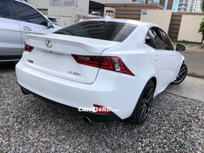 Lexus
