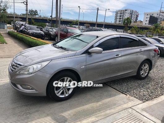 Hyundai Sonata Carros en venta