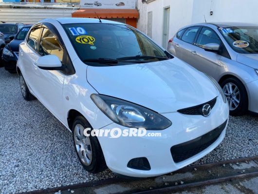 Mazda Demio Hatchback en venta