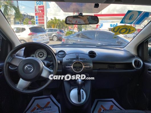 Mazda Demio Hatchback en venta