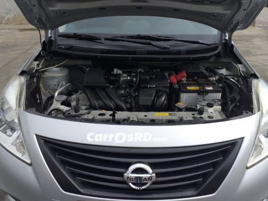 Nissan Versa Jeepeta en venta