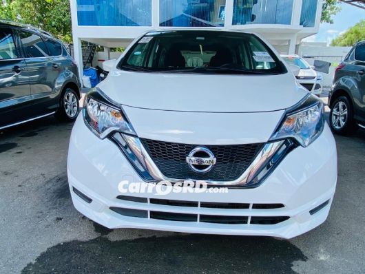 Nissan Versa Note Hatchback en venta