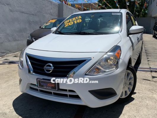 Nissan Versa Carros en venta