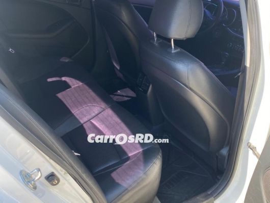 Kia K5 Carros en venta