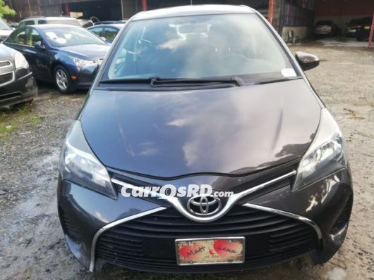 Toyota Yaris Carros en venta