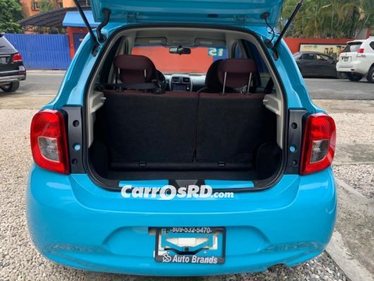 Nissan March Jeepeta en venta