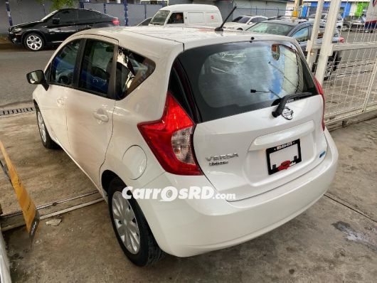 Nissan Versa Note Carros en venta