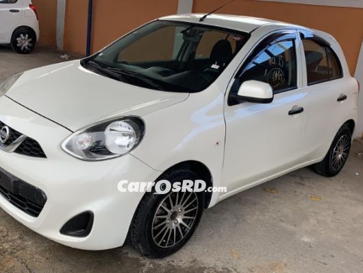 Nissan March Carros en venta