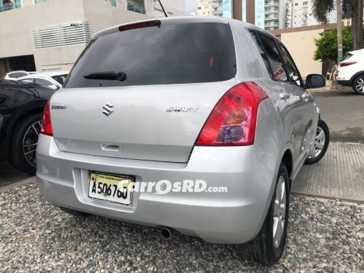 Suzuki Swift Carros en venta
