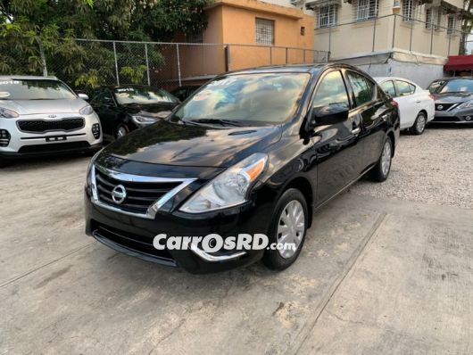Nissan Versa Carros en venta