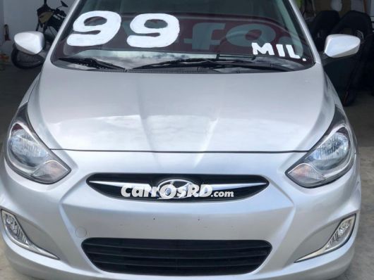Hyundai Accent Carros en venta