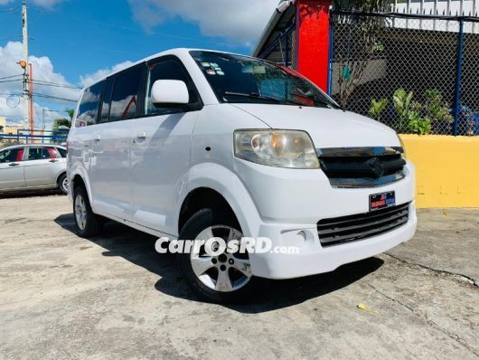 Suzuki APV Minivan en venta
