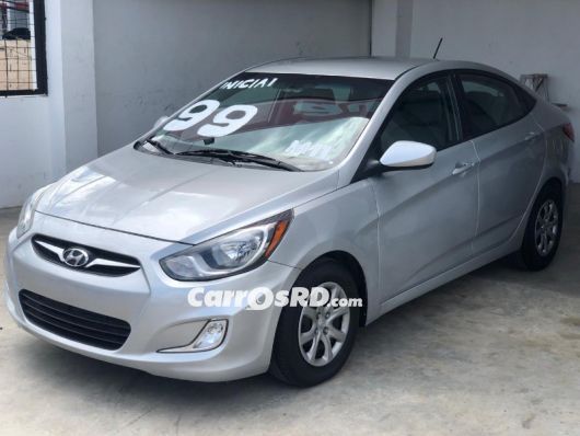 Hyundai Accent Carros en venta