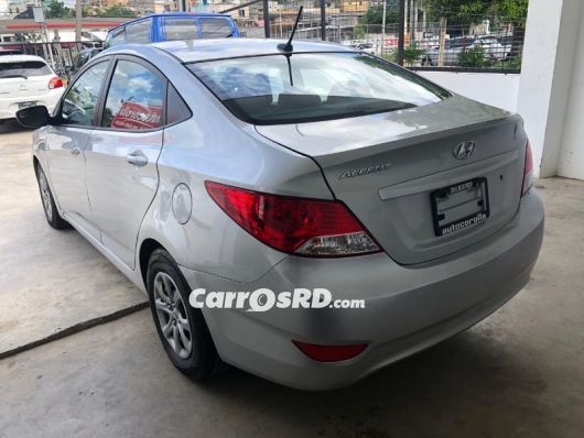Hyundai Accent Carros en venta