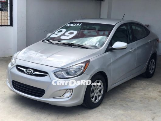 Hyundai Accent Carros en venta
