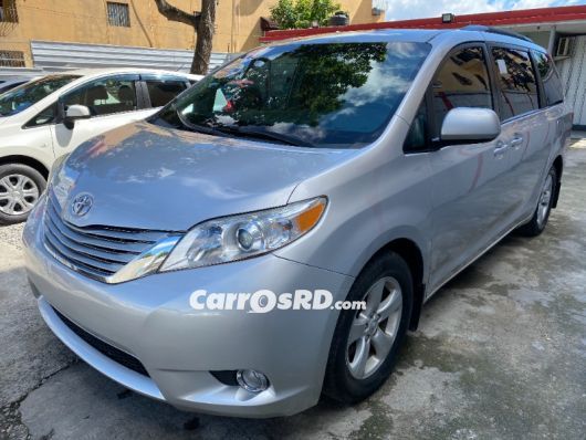 Toyota Sienna Minivan en venta