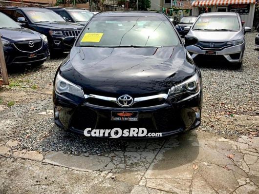 Toyota Camry Carros en venta