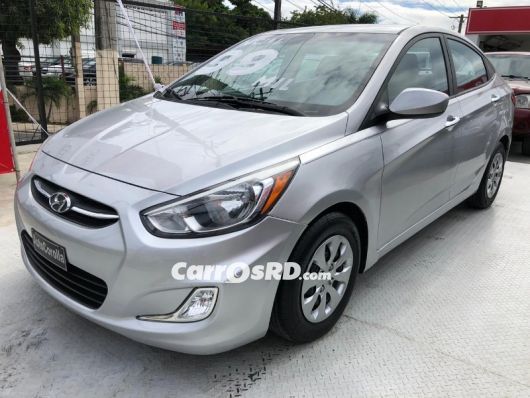 Hyundai Accent Carros en venta
