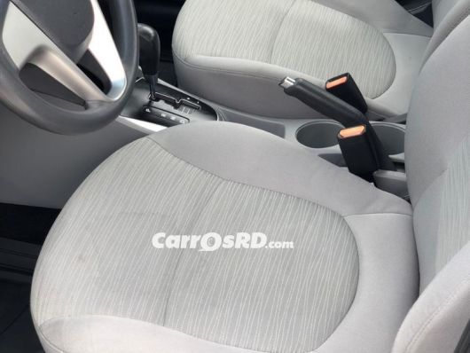Hyundai Accent Carros en venta