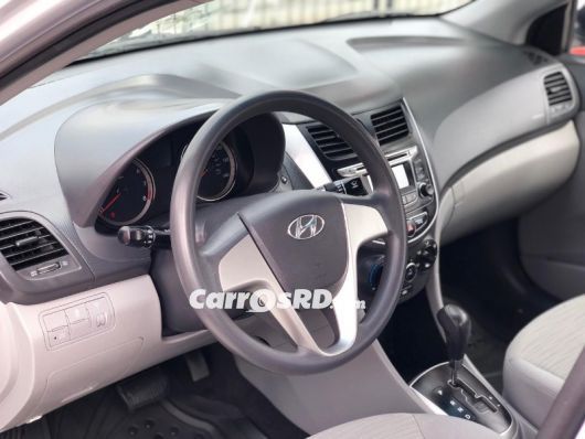 Hyundai Accent Carros en venta