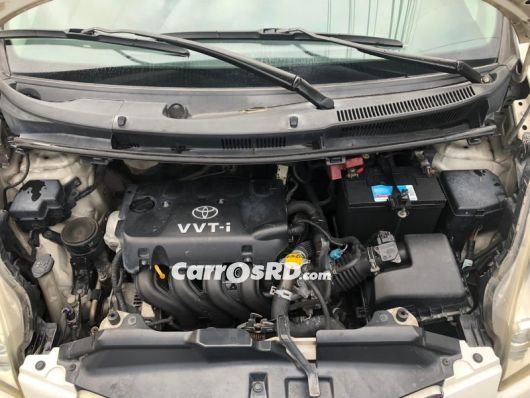 Toyota Ractis Carros en venta