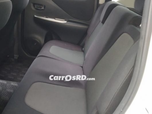 Toyota Ractis Carros en venta