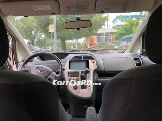 Toyota Ractis Carros en venta