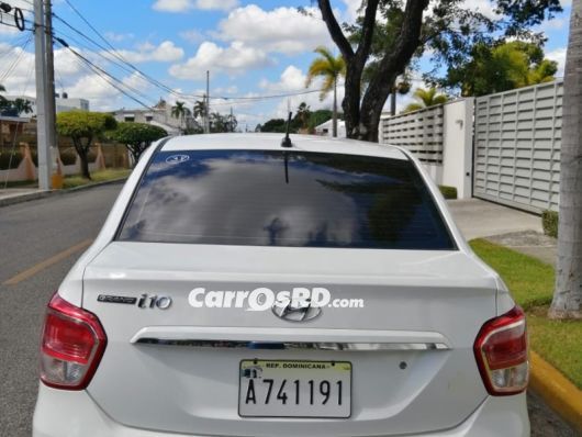 Hyundai Grand i10 Carros en venta