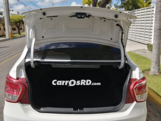 Hyundai Grand i10 Carros en venta