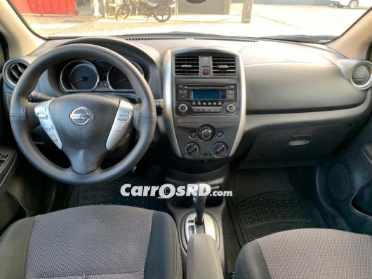 Nissan Versa Carros en venta