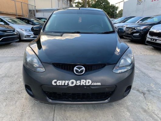 Mazda Demio Carros en venta