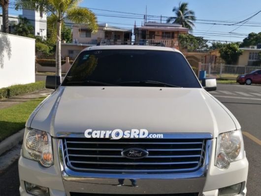 Ford Explorer Jeepeta en venta