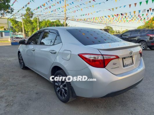 Toyota Corolla Carros en venta