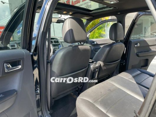 Ford Escape Jeepeta en venta