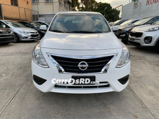 Nissan Versa Carros en venta