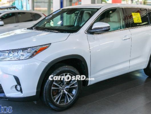 Toyota Highlander Jeepeta en venta