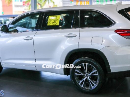 Toyota Highlander Jeepeta en venta