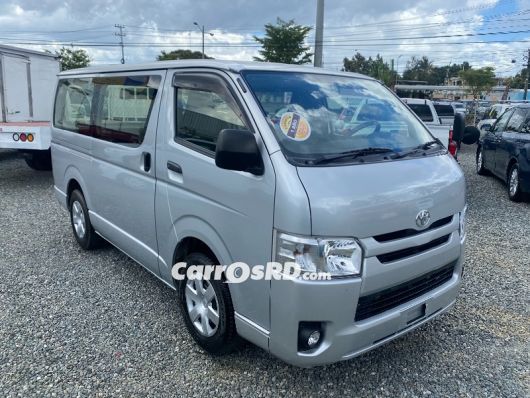 Toyota Hiace Furgoneta en venta