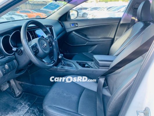 Kia K5 Carros en venta