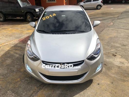 Hyundai Avante Carros en venta