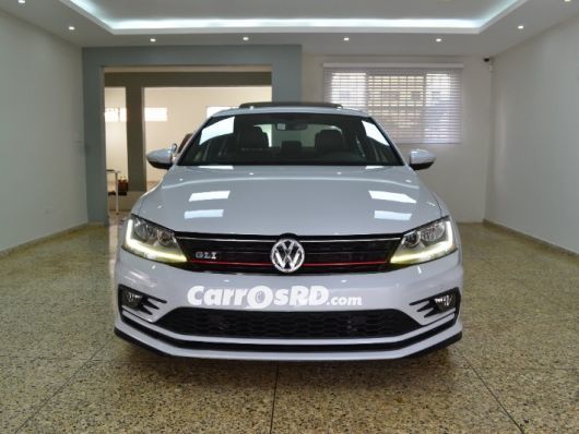 Volkswagen Jetta Carros en venta