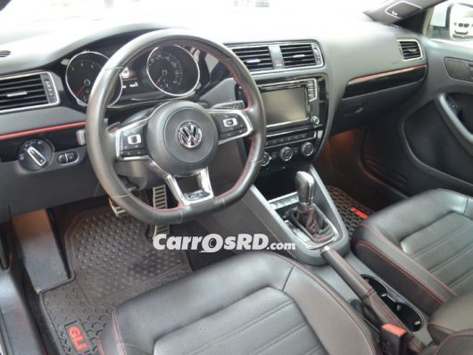 Volkswagen Jetta Carros en venta